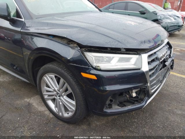 WA1BNAFY5K2049080 Audi Q5 45 Premium