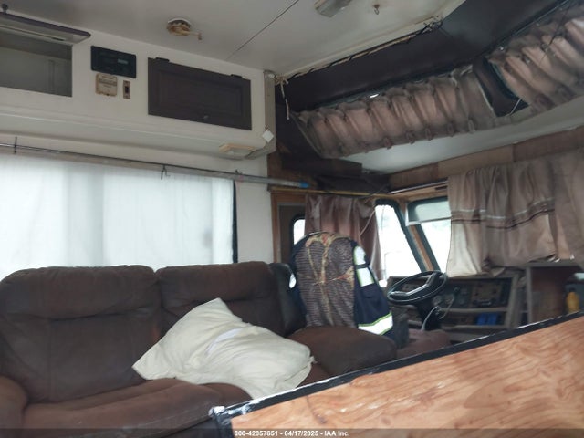 42057651 :رقم المزاد ، 17N430421KW023072 vin ، 1990 Opnrd Motor Home مزاد بيع