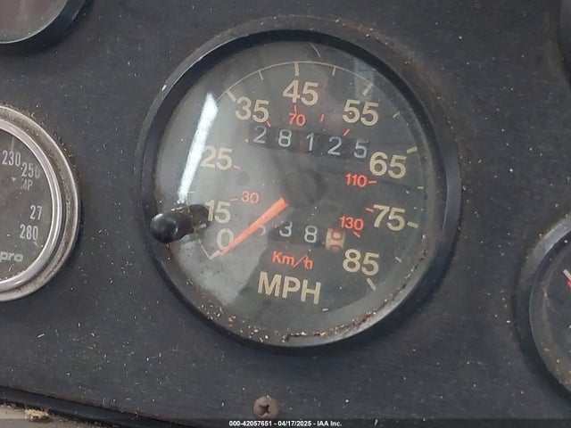 42057651 :رقم المزاد ، 17N430421KW023072 vin ، 1990 Opnrd Motor Home مزاد بيع