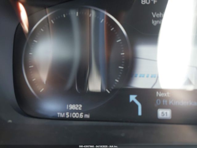 YV4162UM9L2348168 Volvo Xc40 T5 R-design