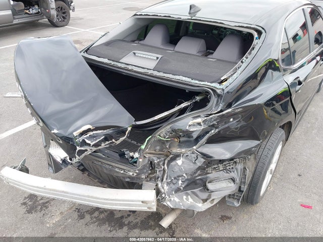 4T1C11AK8MU421894 Toyota CAMRY LE