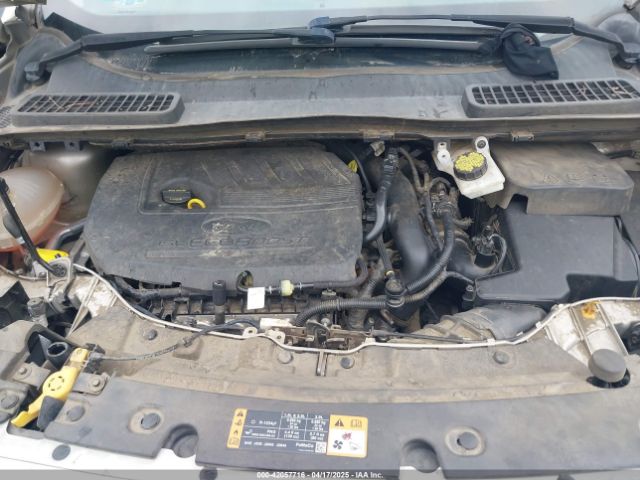 1FMCU0GDXHUE37157 Ford ESCAPE SE