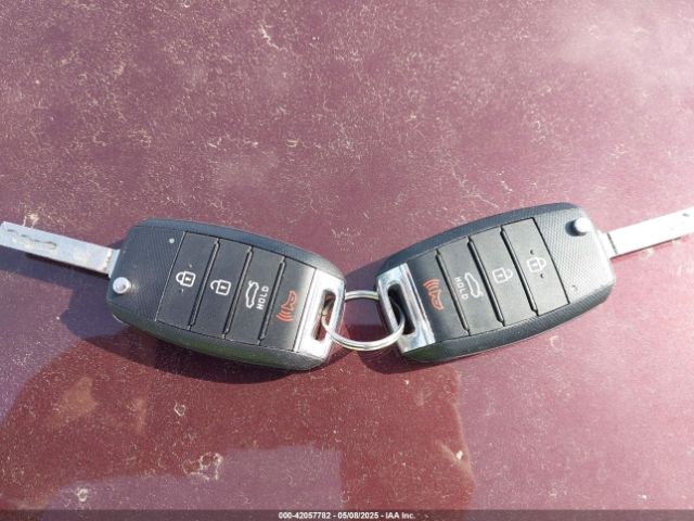 5XXGT4L3XLG420838 KIA Optima Lx