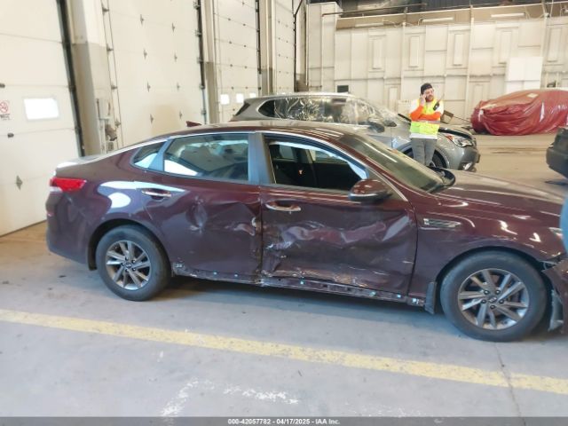 5XXGT4L3XLG420838 KIA Optima Lx