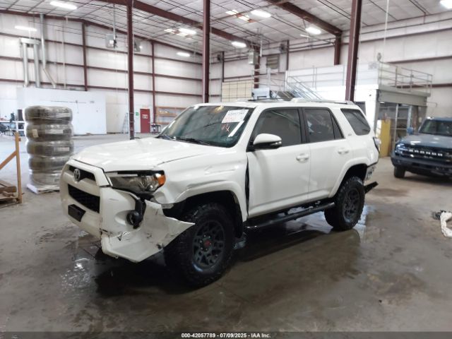 2014 TOYOTA 4RUNNER JTEBU5JR1E5182479 Photo 1