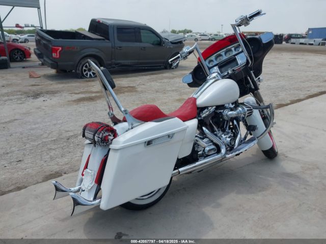 2014 HARLEY-DAVIDSON FLHXS 1HD1KRM18EB637914 Photo 3