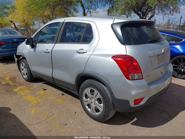 KL7CJKSB3HB245974 Chevrolet TRAX LS