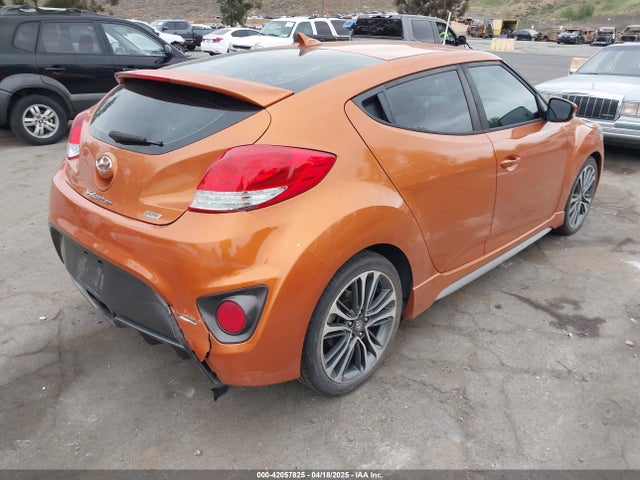 KMHTC6AE4GU303413 Hyundai Veloster Turbo