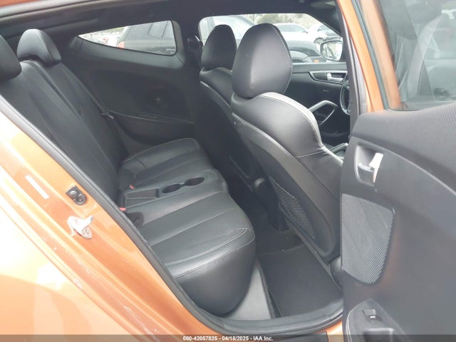 KMHTC6AE4GU303413 Hyundai Veloster Turbo
