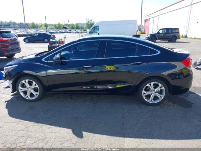 1G1BF5SM2H7254597 Chevrolet Cruze Premier Auto