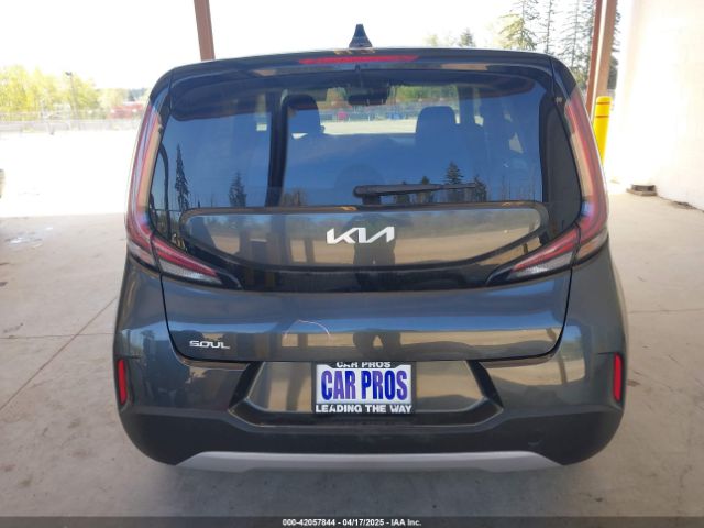 KNDJ23AU6P7198389 KIA SOUL LX