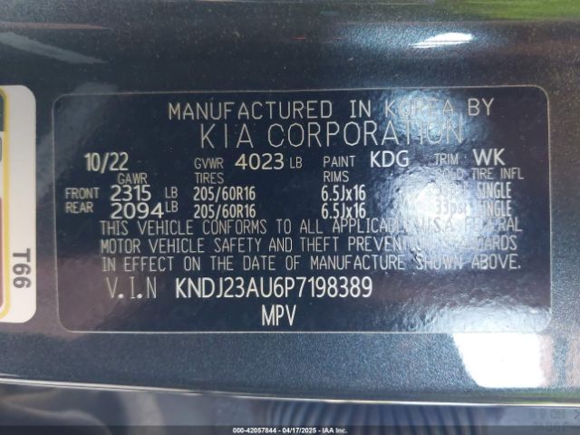 KNDJ23AU6P7198389 KIA SOUL LX
