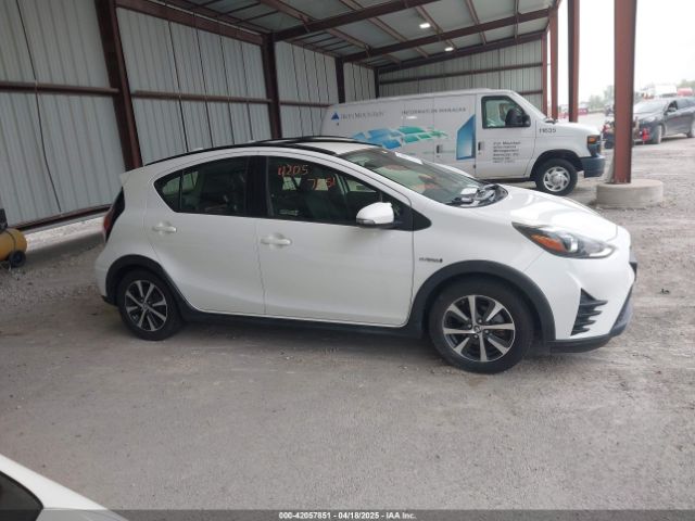 JTDKDTB36J1615394 Toyota Prius C Two