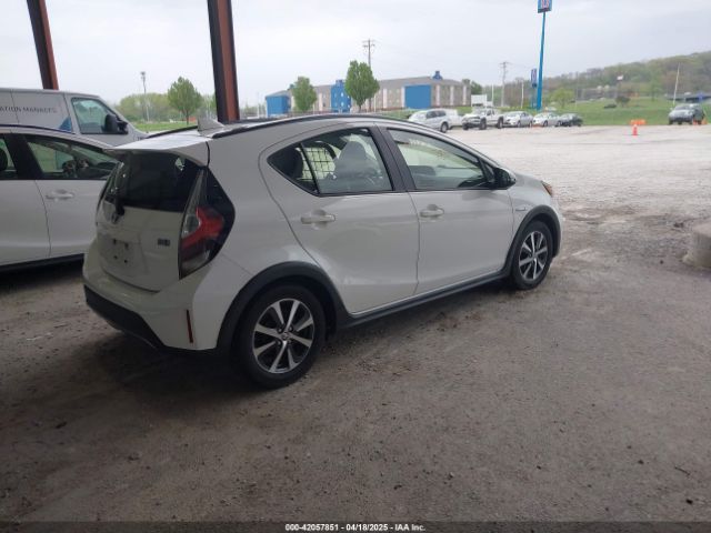 JTDKDTB36J1615394 Toyota Prius C Two