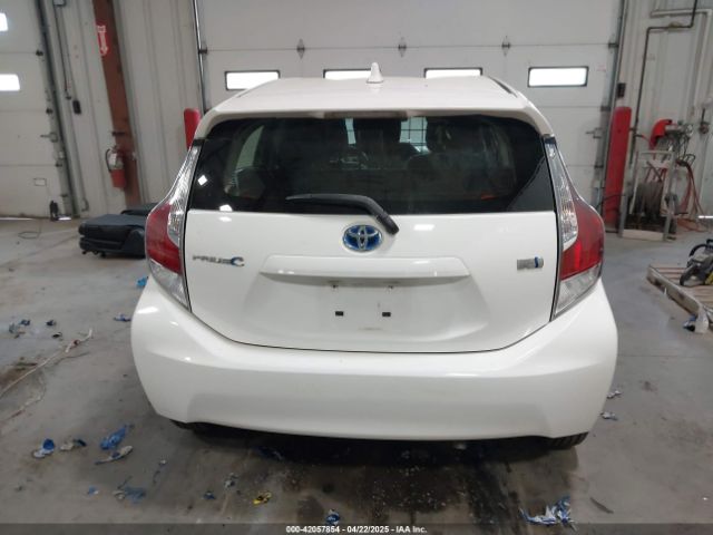 JTDKDTB33G1121793 Toyota Prius C Two