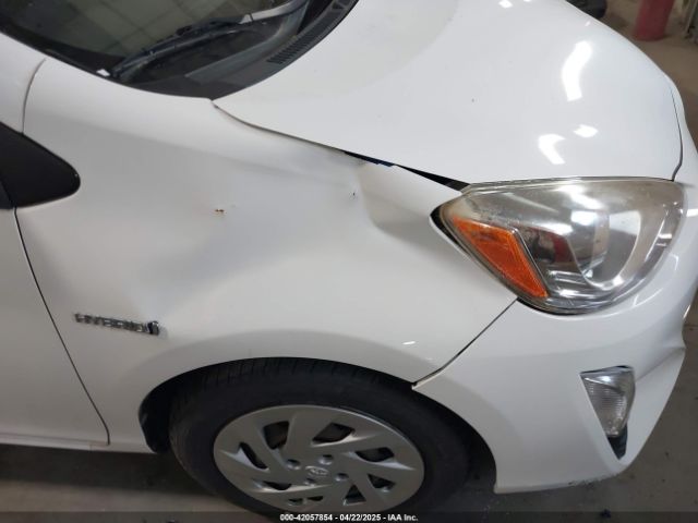 JTDKDTB33G1121793 Toyota Prius C Two