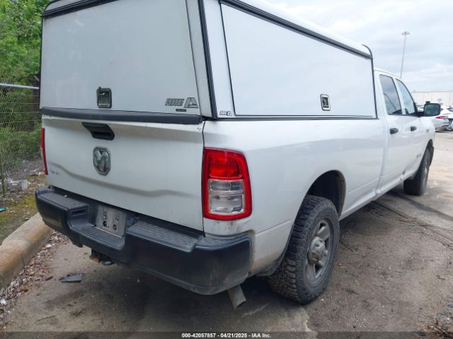 3C6UR4HJ9KG600789 RAM 2500 Tradesman  4x2 8' Box