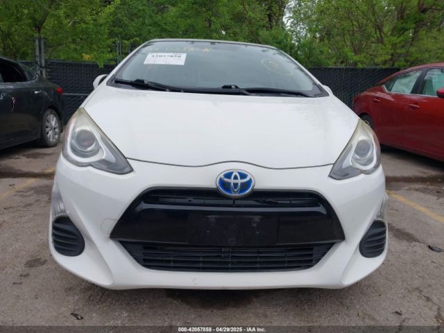 JTDKDTB32G1125978 Toyota Prius C Two