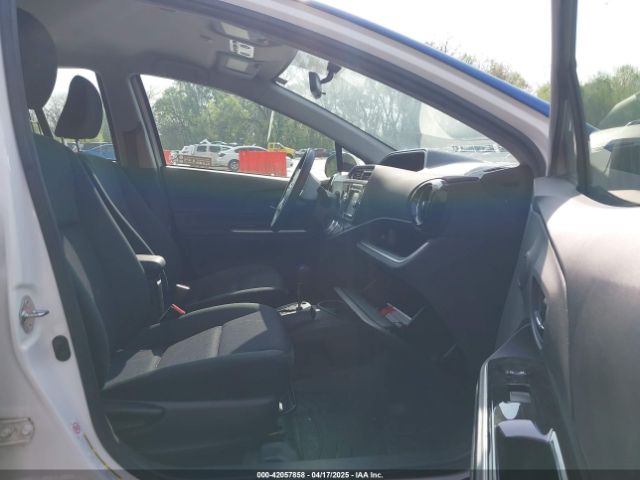 JTDKDTB32G1125978 Toyota Prius C Two