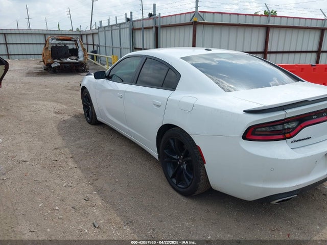 2C3CDXBG2GH333184 Dodge Charger Se