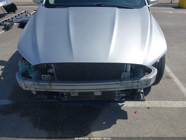 3FA6P0PU8HR242177 Ford Fusion Energi Se Luxury