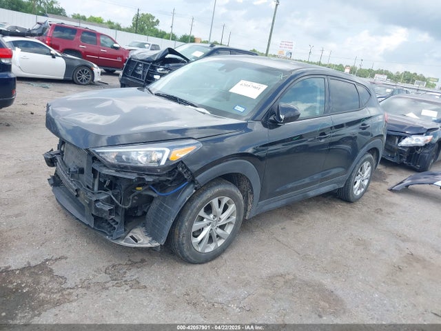 KM8J23A49MU404586 Hyundai TUCSON SE