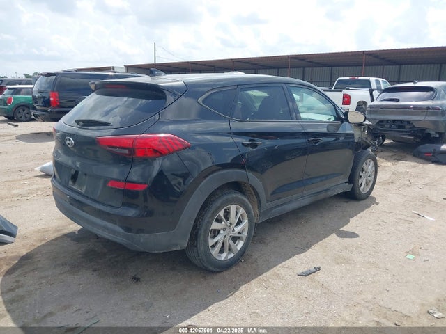 KM8J23A49MU404586 Hyundai TUCSON SE