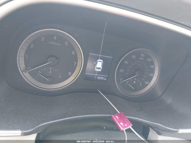 KM8J23A49MU404586 Hyundai TUCSON SE