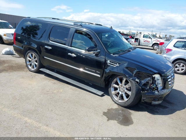 2007 CADILLAC ESCALADE ESV 1GYFK66887R338413 Photo 0