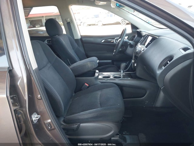 5N1AR2MN6GC626653 Nissan Pathfinder S