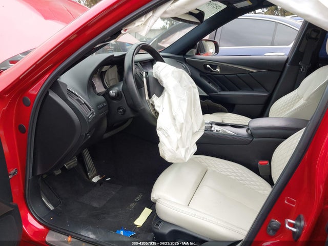 JN1FV7DP7MM850432 Infiniti 3.0l tt