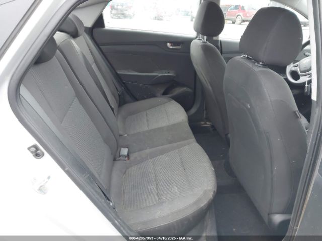 3KPC24A38KE069830 Hyundai ACCENT SE