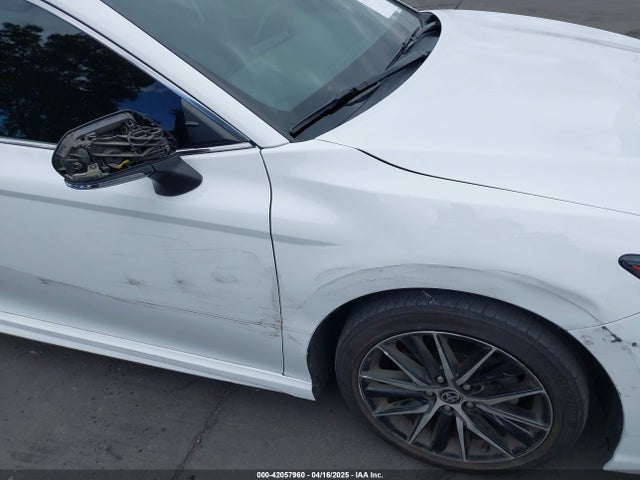 4T1G11AK4NU675377 Toyota CAMRY SE