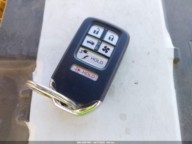 JHMZC5F38JC003207 Honda Clarity Plug-in Hybrid Touring