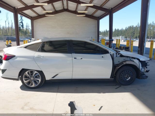 JHMZC5F38JC003207 Honda Clarity Plug-in Hybrid Touring