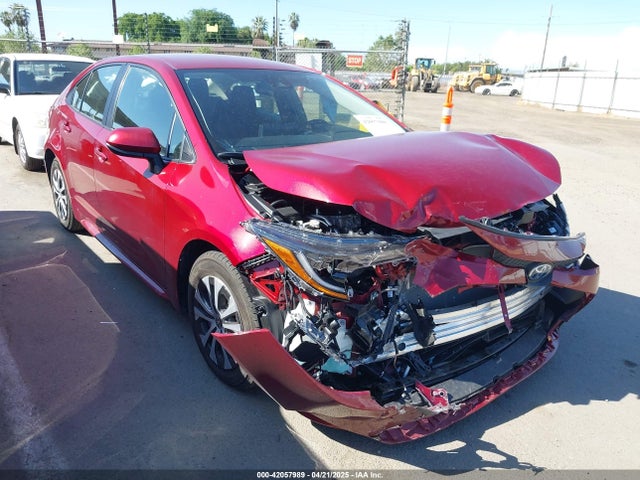 JTDEAMDE6NJ057045 Toyota Corolla Hybrid Le
