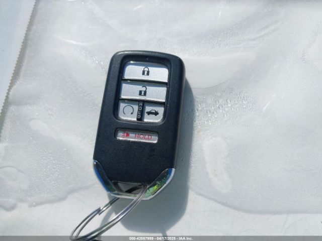 1HGCV1F92JA013971 Honda Accord Touring