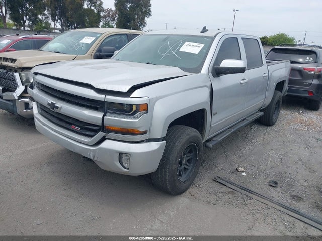 3GCUKREC4JG346150 Chevrolet Silverado 1500 2lt