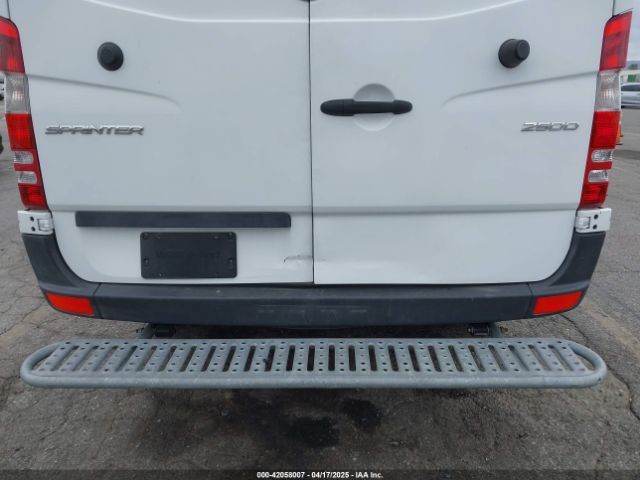 WD3PE7CD1HP572926 Mercedes-Benz Sprinter 2500 Standard Roof V6