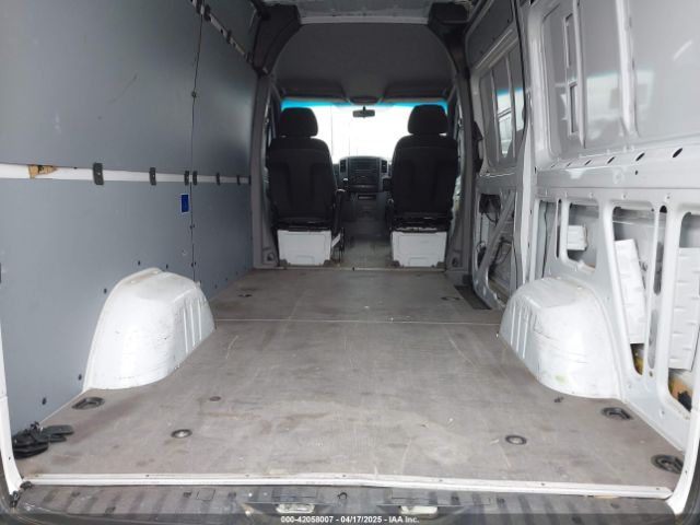WD3PE7CD1HP572926 Mercedes-Benz Sprinter 2500 Standard Roof V6