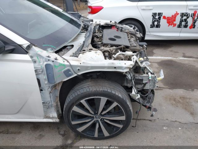 1N4BL4CW2LC283372 Nissan Altima Sr Intelligent Awd