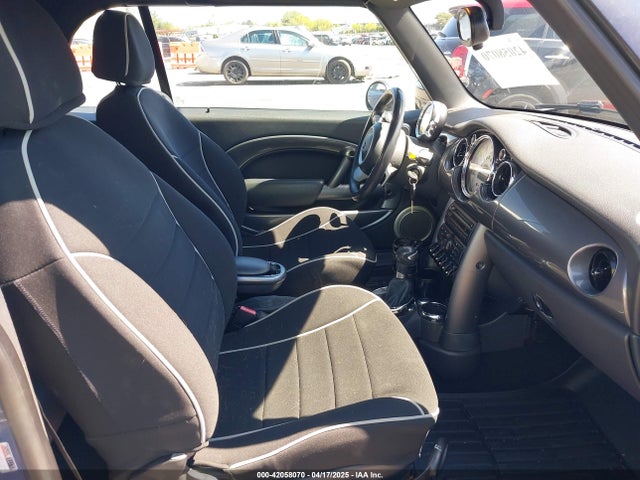 2005 MINI COOPER S WMWRH335X5TK55816 Photo 4