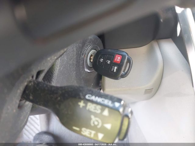 4T1BF1FK3FU946774 Toyota CAMRY XLE