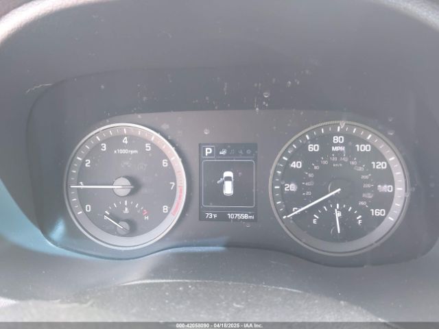KM8J33A25HU565910 Hyundai Tucson Value