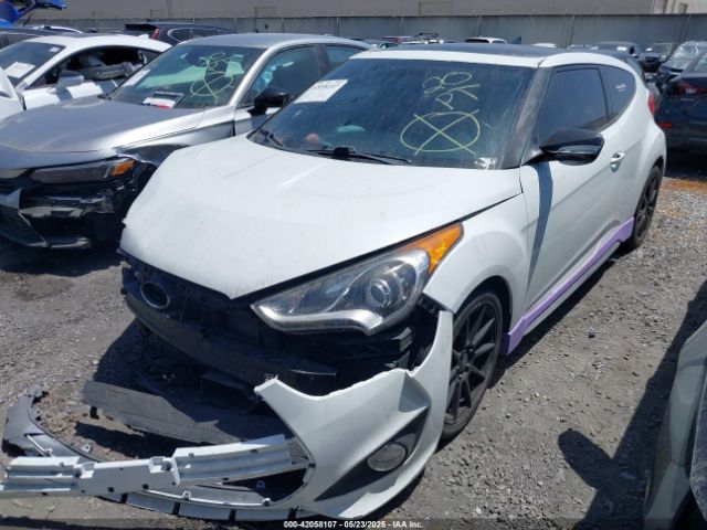 KMHTC6AE9GU304038 Hyundai Veloster Turbo
