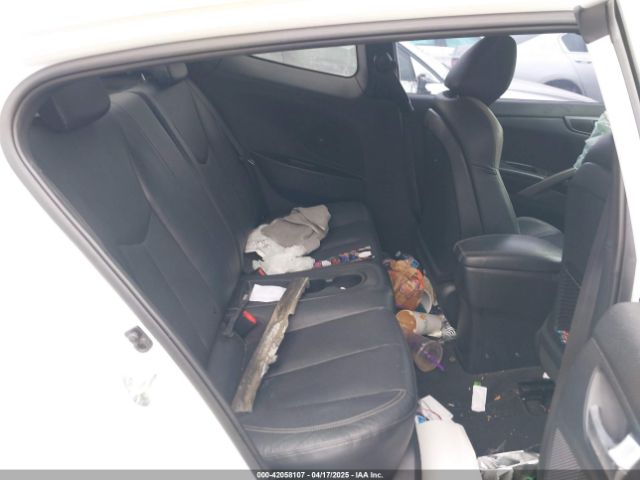 KMHTC6AE9GU304038 Hyundai Veloster Turbo