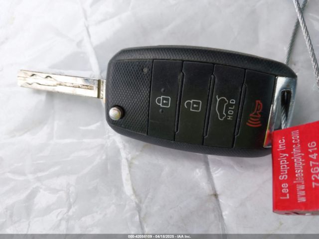 KNDJN2A26H7494899 KIA Soul