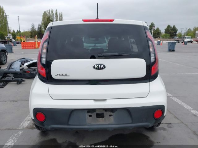 KNDJN2A26H7494899 KIA Soul
