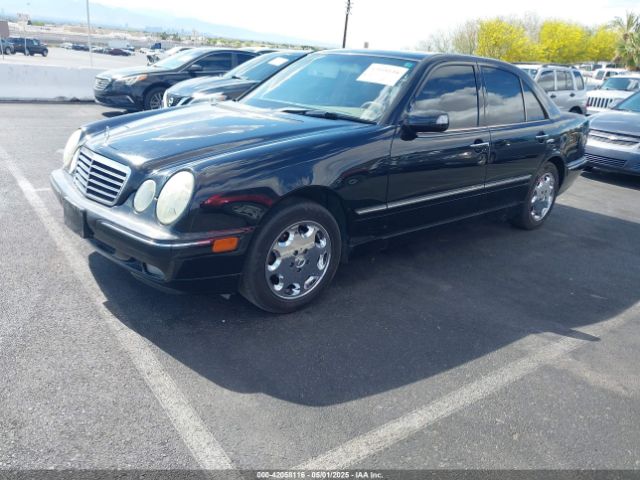 2000 MERCEDES-BENZ E 320 WDBJF65J0YB019511 Photo 1