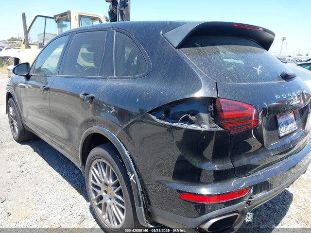 WP1AA2A21JKA07525 Porsche Cayenne Platinum Edition
